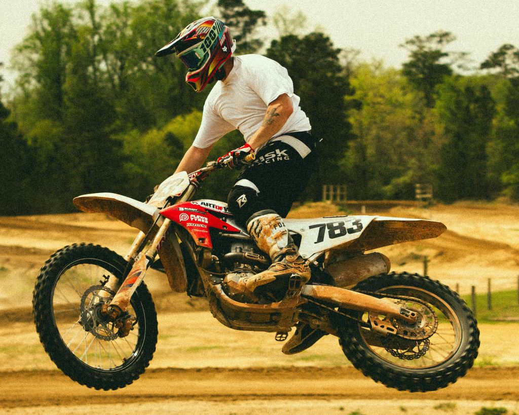 Guide d'achat pour le motocross : accessoires et protections essentiels 2 accessoire et protection moto cross