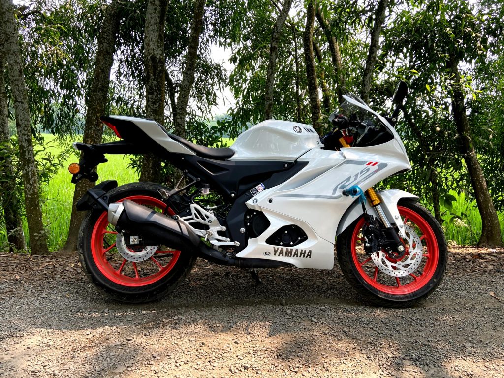 Guide d'achat : choisir sa première moto Yamaha selon son style de conduite 3 moto yamaha