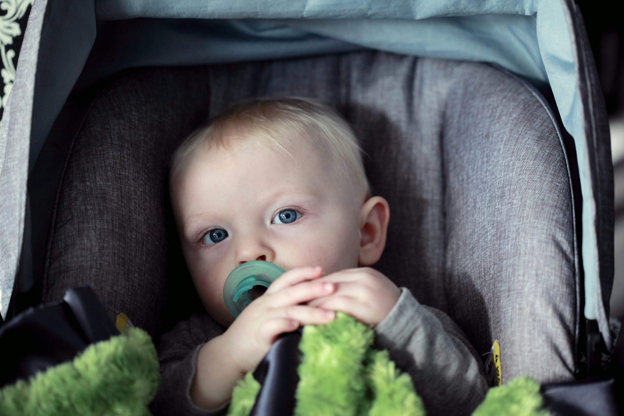 bebe voiture