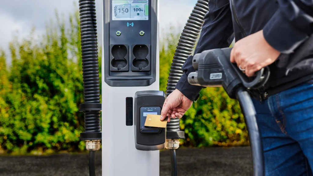 Borne de recharge rapide en France : où recharger, à quel prix et comment optimiser votre mobilité électrique en 2026 2 réseau recharge national
